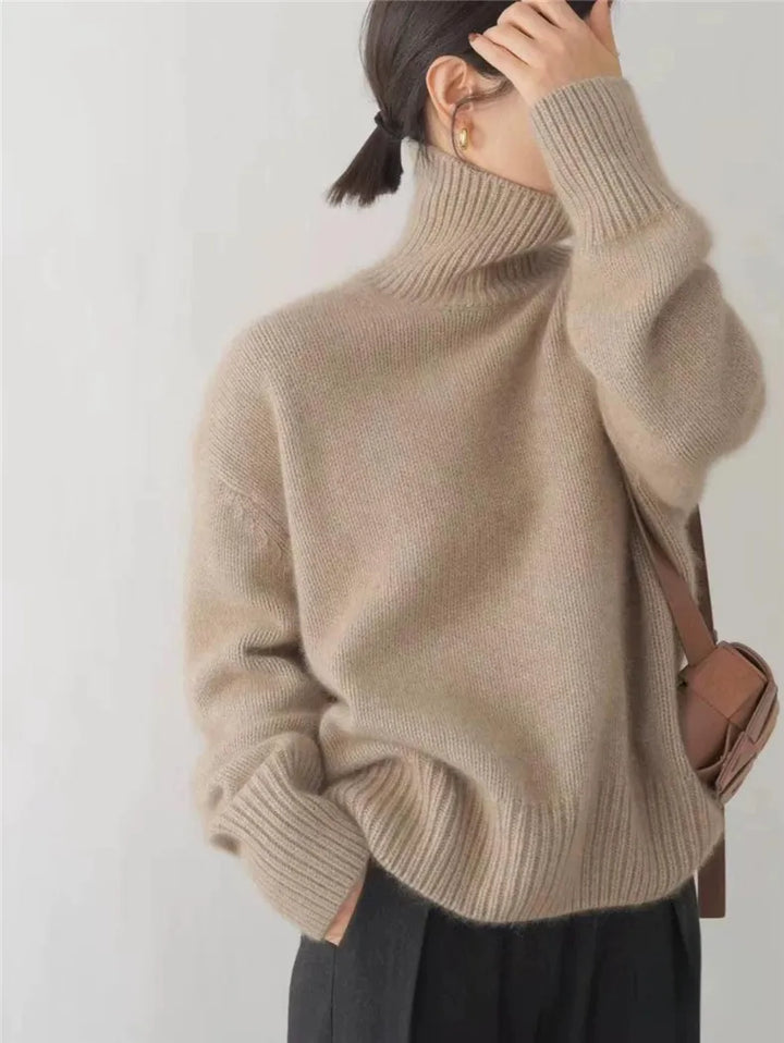 Britt - Cozy Turtleneck Sweater